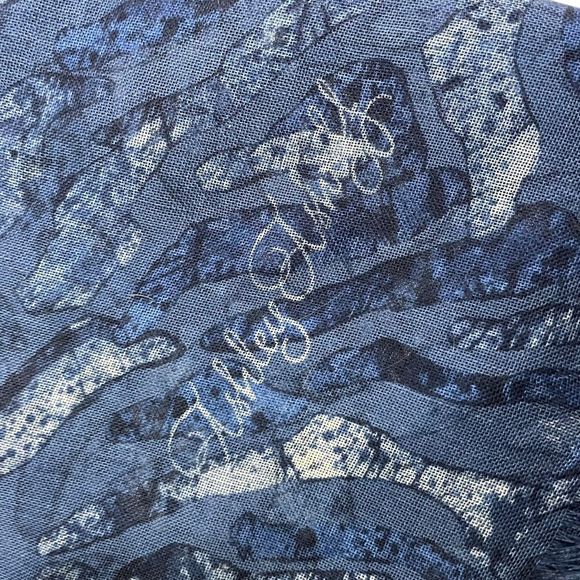 Ashley Ashoff Luxury Cashmere Silk Blend Scarf Blue Zebra Pattern Double Sided - Picture 3 of 9